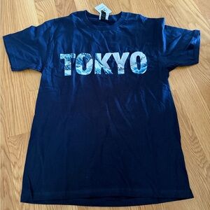 Tokyo Tshirt Size M